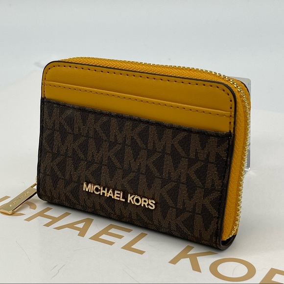 Michael Kors Medium ZA Card Case Wallet Marigold - Picture 3 of 7